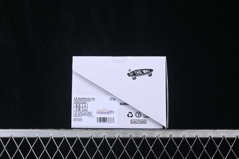 Vans Authentic 44 Low-Top Casual Vulcanized Skate Shoes - VN000SJKEM2