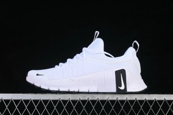 Nike Free Metcon 6 Training Shoes with Breathable Mesh and Cushioned Support - FJ7127-101