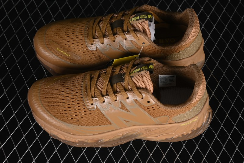 New Balance Fresh Foam X More V3 TDS Running Shoes with Durable Traction and Low-Top Design - MTMORNGA