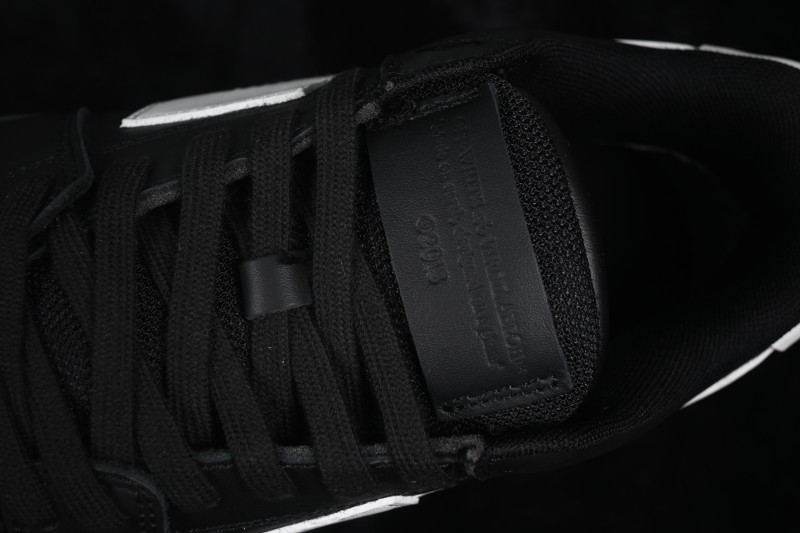 Off-White Out Of Office Low-Top Fashion Skate Shoes in Black and White - F