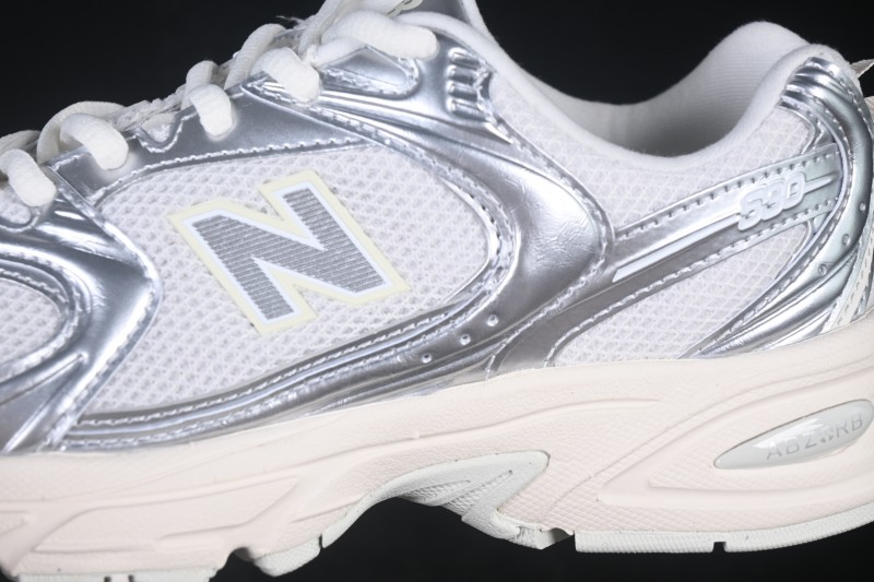 New Balance NB530 Retro Running Shoes for Everyday Wear - U5303IR
