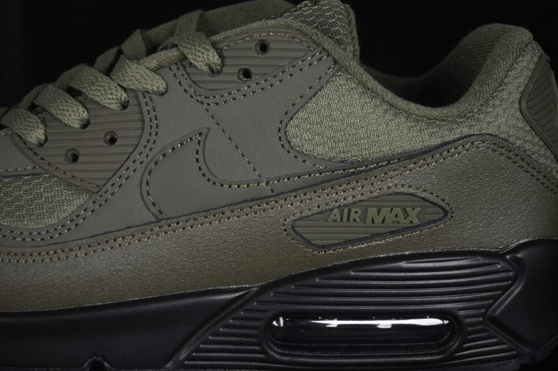 Nike Air Max 90 Retro Running Shoes with Visible Air Cushioning - HQ3828-200