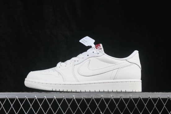 Nike Air Jordan 1 Retro Low OG Men's Basketball Shoes with Classic Swoosh Design - HQ6998-100