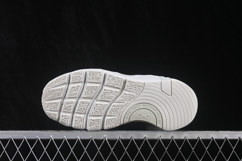 Nike Free Metcon 7 Training Shoes with Breathable Mesh Upper and Durable Cushioning - II7406-101