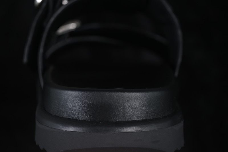 Louis Vuitton Venice Comfort Calfskin Suede Round-Toe Slide Sandals