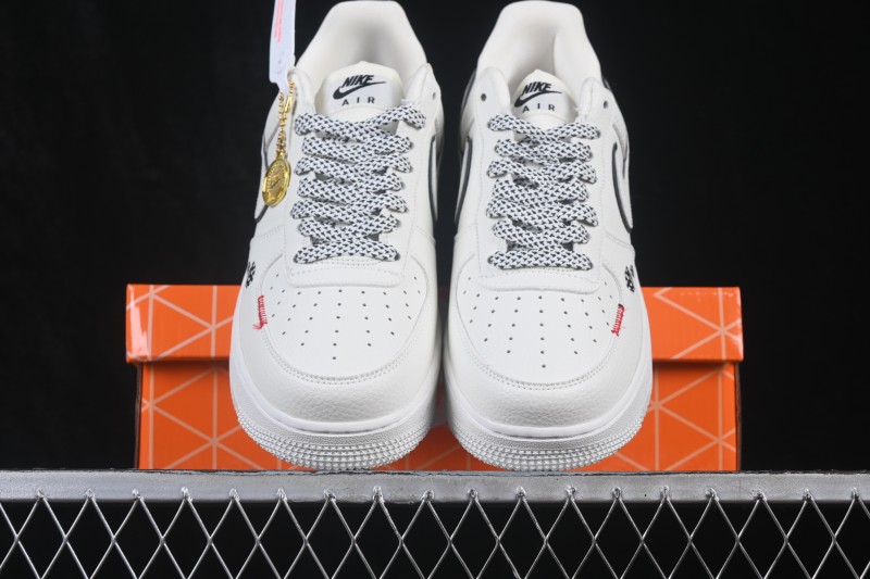 Nike Air Force 1 '07 Low Retro Casual Sneakers with Full-Length Air Cushion - WY0655-122