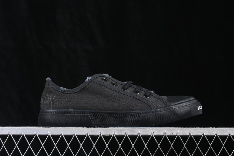 Balenciaga Paris Low Top Distressed Lace-Up Fashion Sneakers - W3RC11090