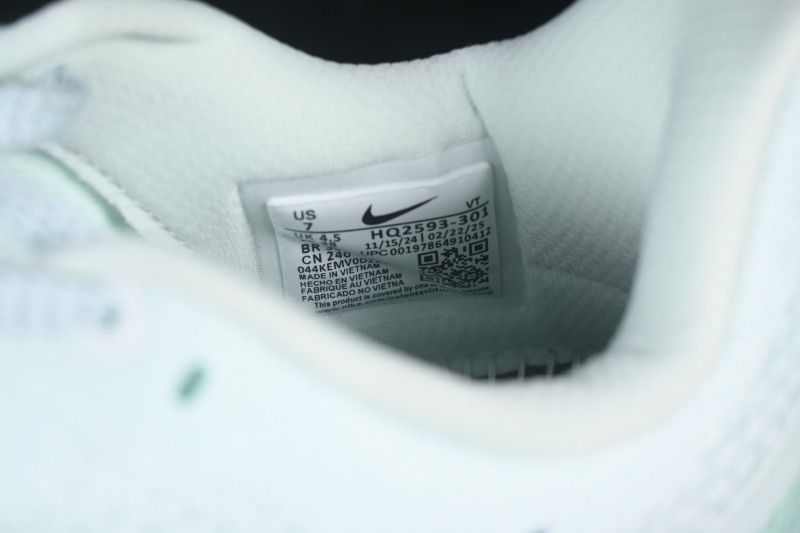 Nike Air Zoom Pegasus Premium Breathable Mesh Full-Length Air Cushion Running Shoes - HQ2593-301