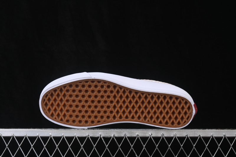 Vans LX Classic Slip-On 98 Low-Top Casual Skate Shoes - VN000EG1CIS