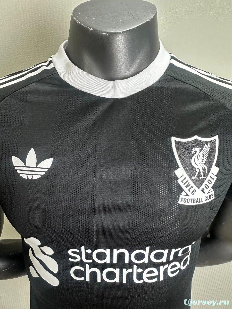 Player Version 25/26 Liverpool Black Goalkeeper Jersey