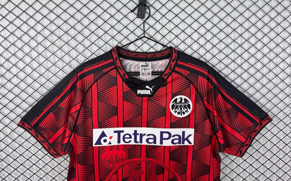 Retro 95/96 Eintracht Frankfurt Home Jersey