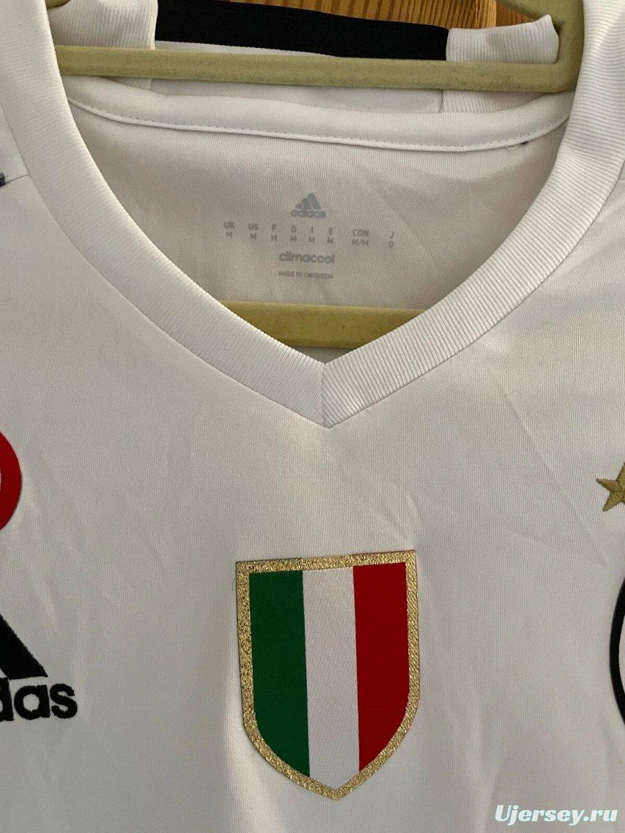 Retro 16/17 Juventus Third Jersey