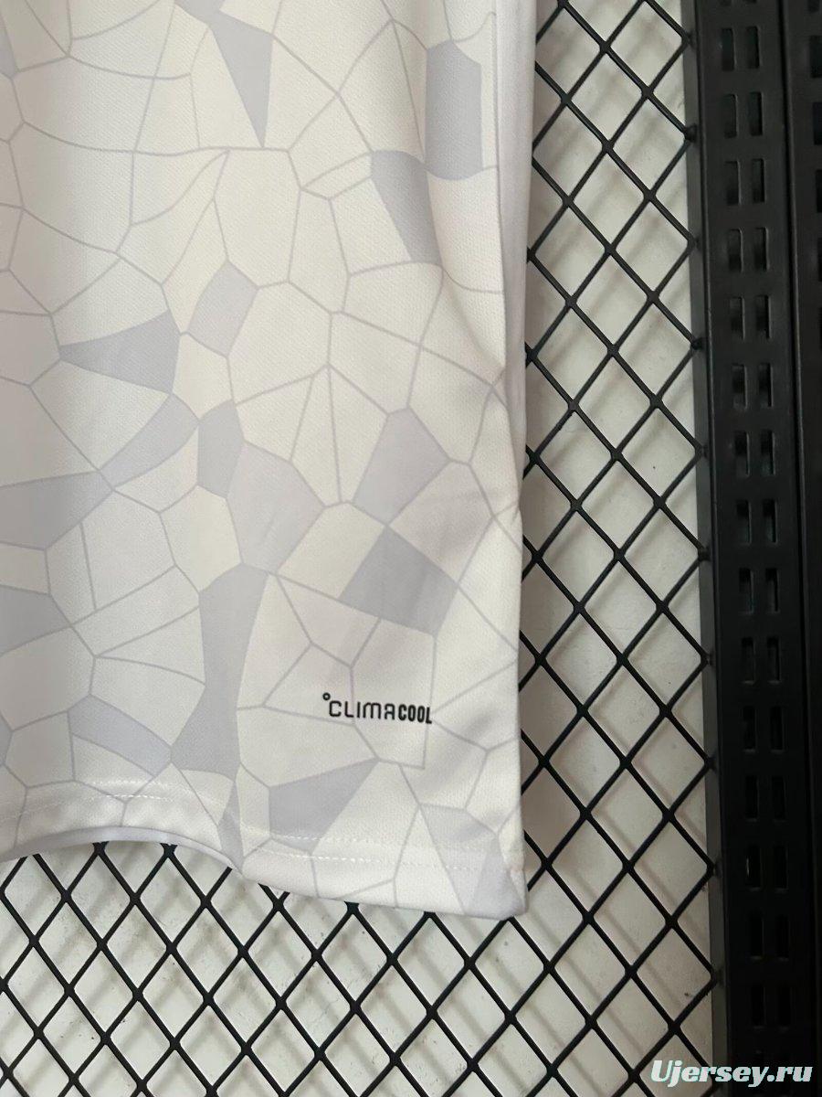 26/26 Celtic Third Jersey