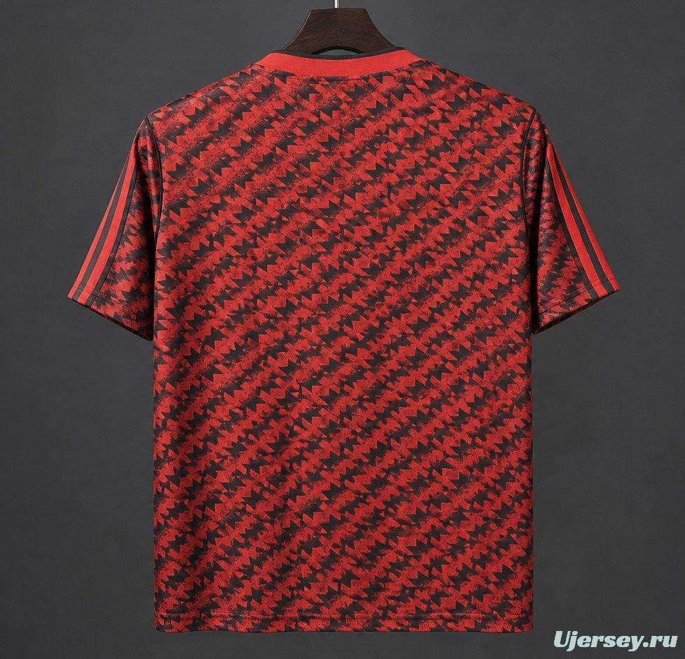 26/27 Manchester Untied 1990–92 Away Red/Black Remake Jersey