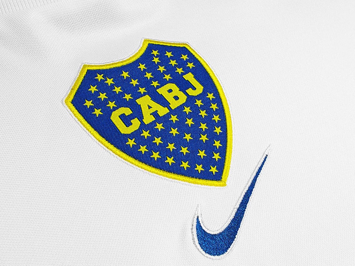 Retro 01/02 Boca Juniors Away White Jersey